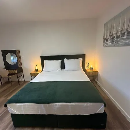 Two Bedroom Center Zvonimir شقة